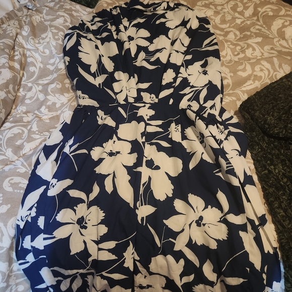 Fashion nova dress - Picture 1 of 4